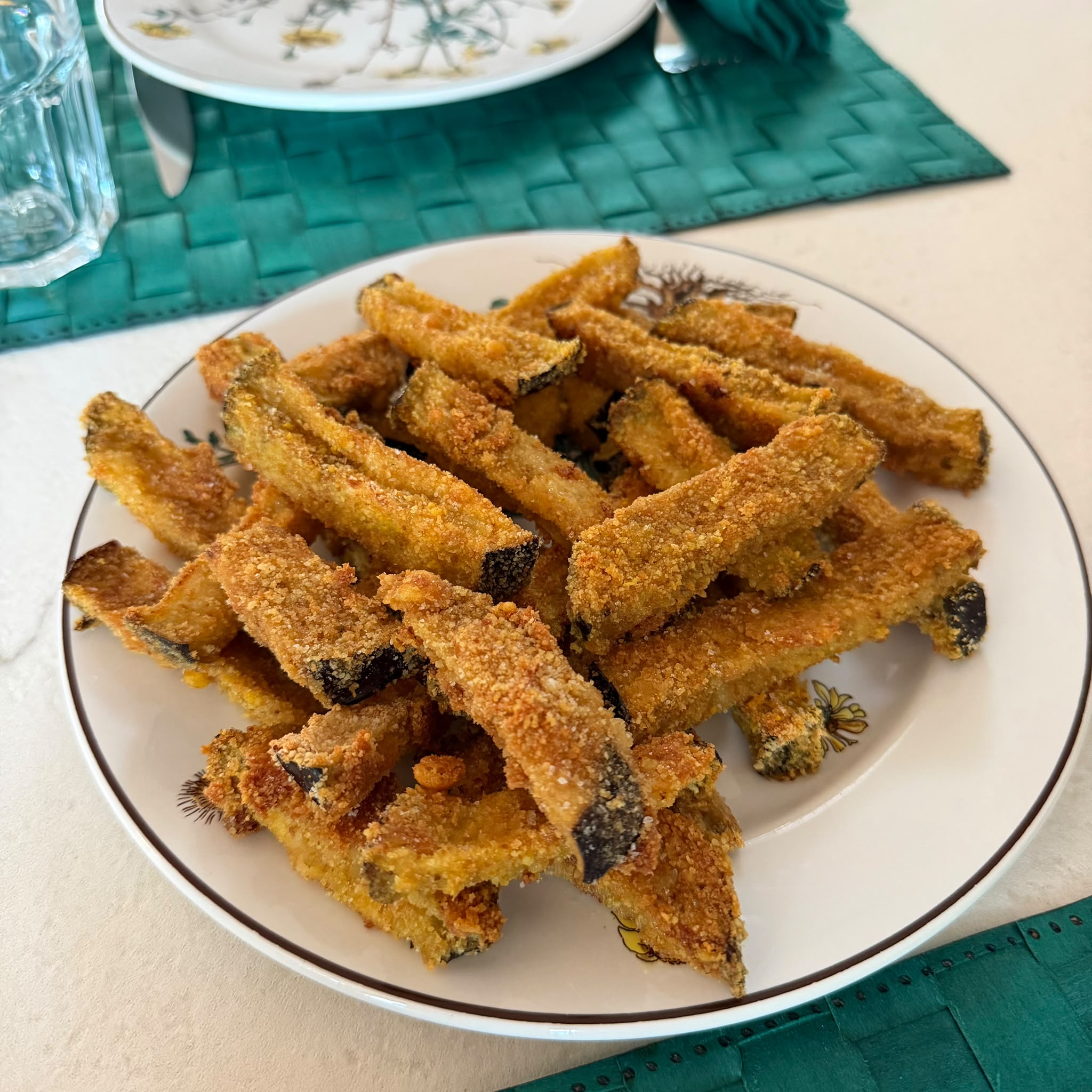 Bastoncini di melanzane al forno